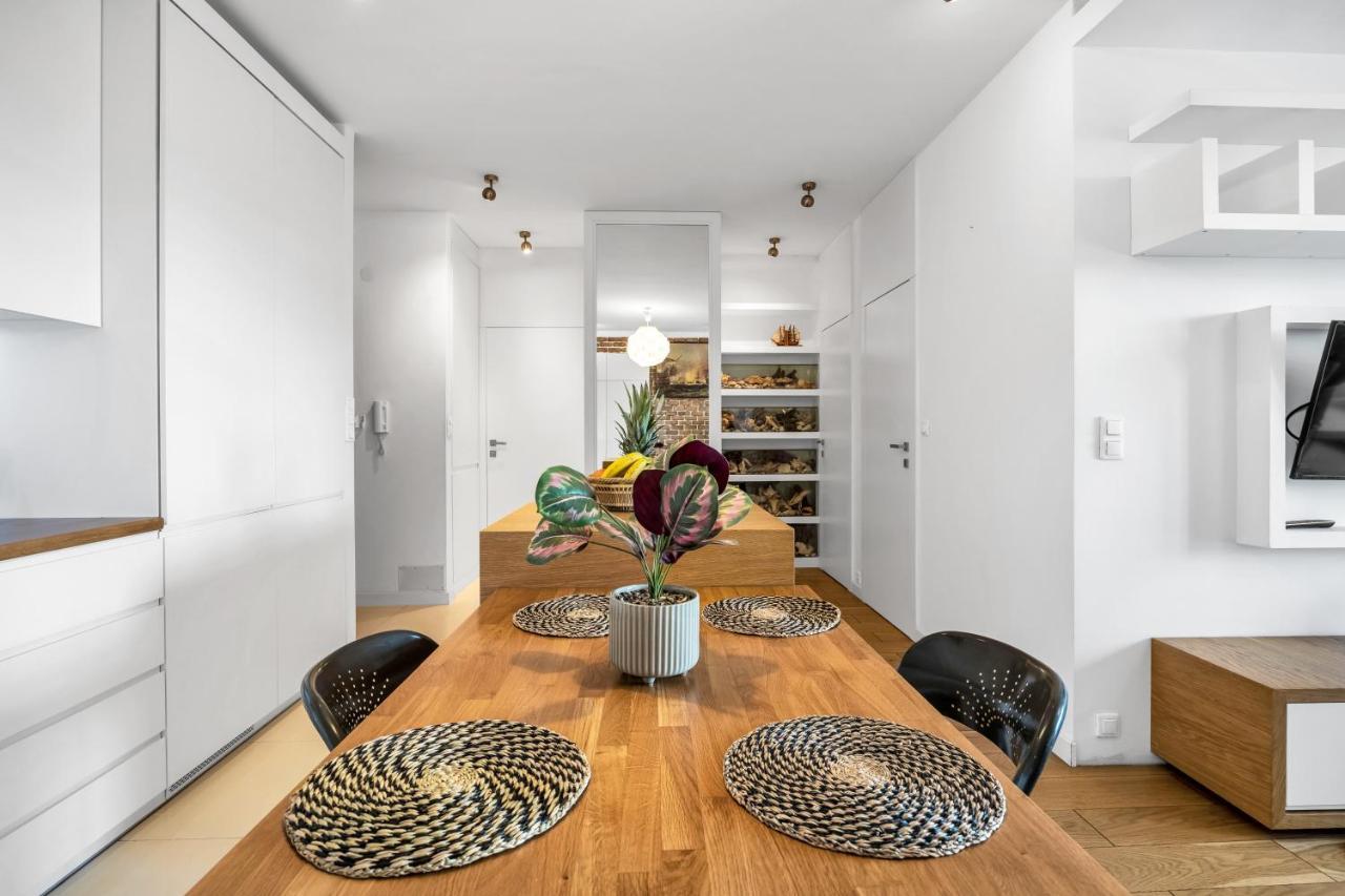 Spacious 2 Bedroom Ac Dalanowska 46 วอร์ซอ ภายนอก รูปภาพ